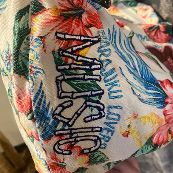 Floral Pink and Cream Women's Bag - Picture 4 of 11